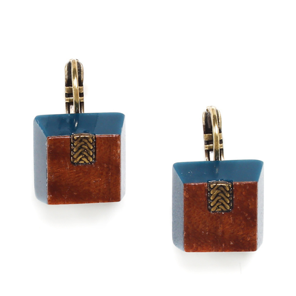 Image of square wood veneer post earrings.