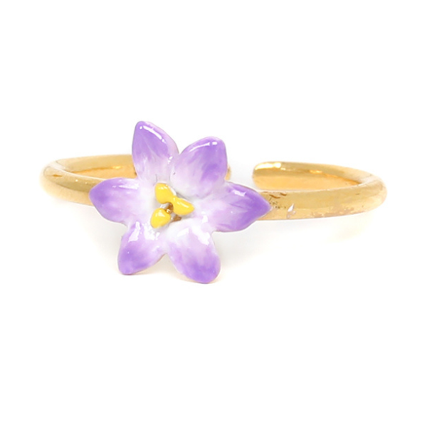 Image of dainty lilac flower ring.