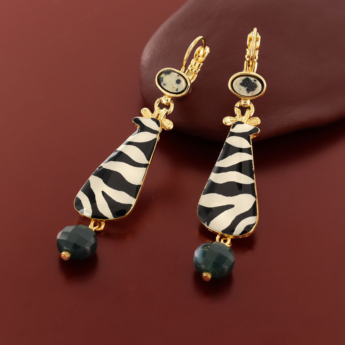 Taratata Zebra Lever Back Earrings H25-04728-202