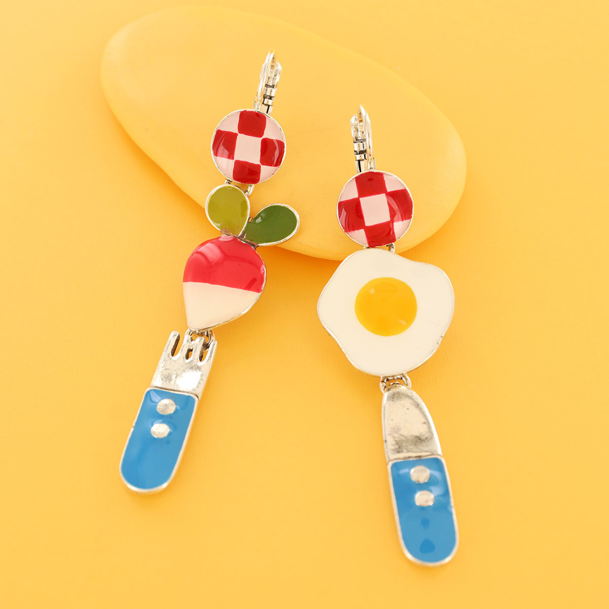 Taratata Dinette Lever Back Earrings H25-09776-10M