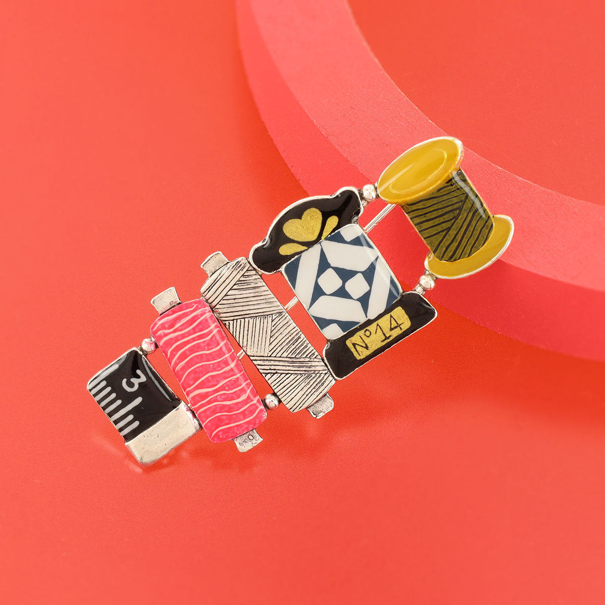 Taratata Ruban Brooch W25-10208-10M